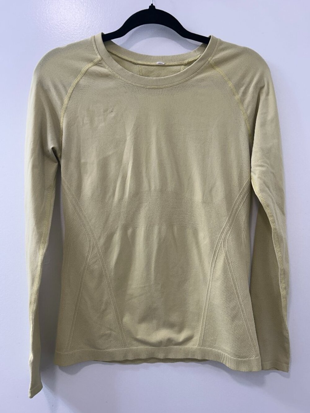 Athleta Long Sleeve Top